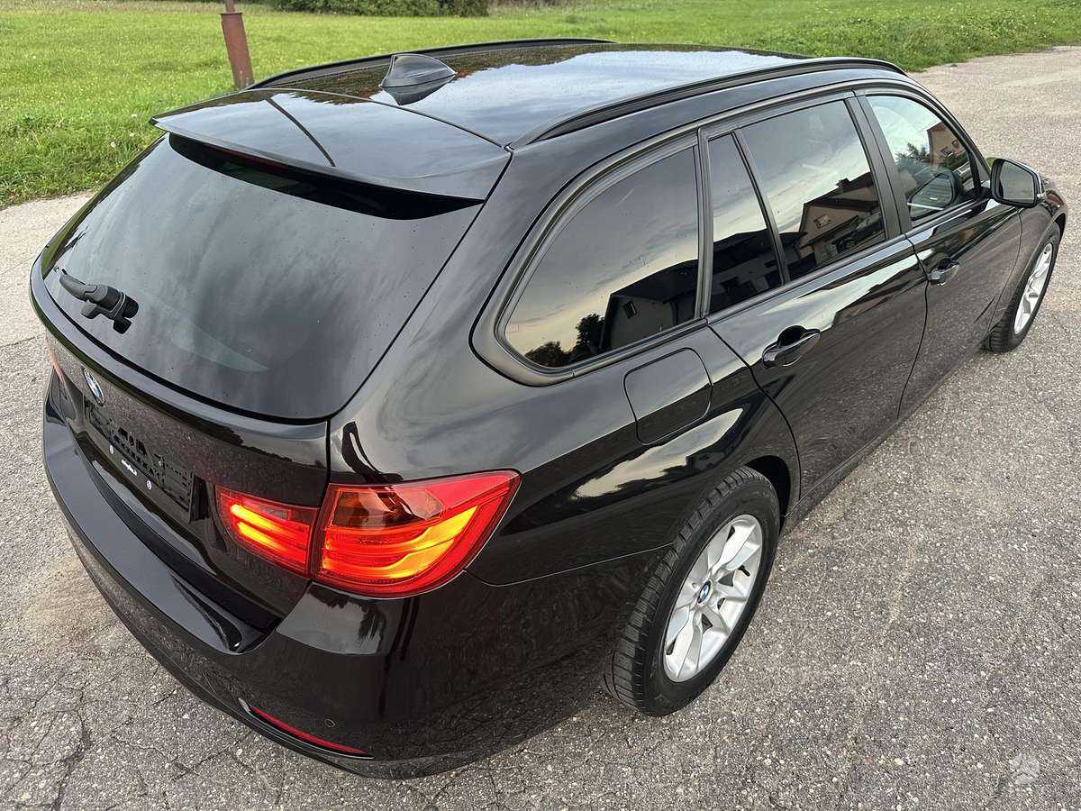 BMW 318 2013 — photo 12