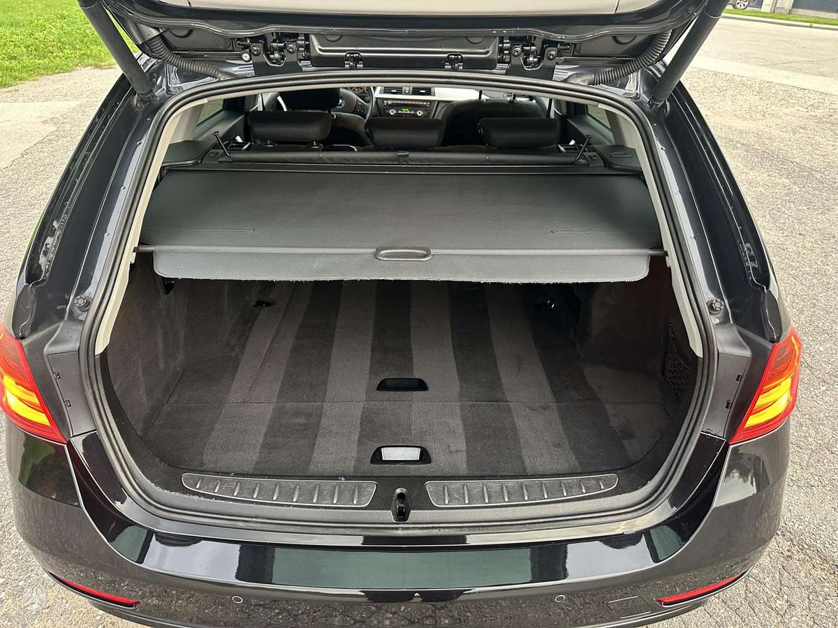 BMW 318 2013 — photo 22