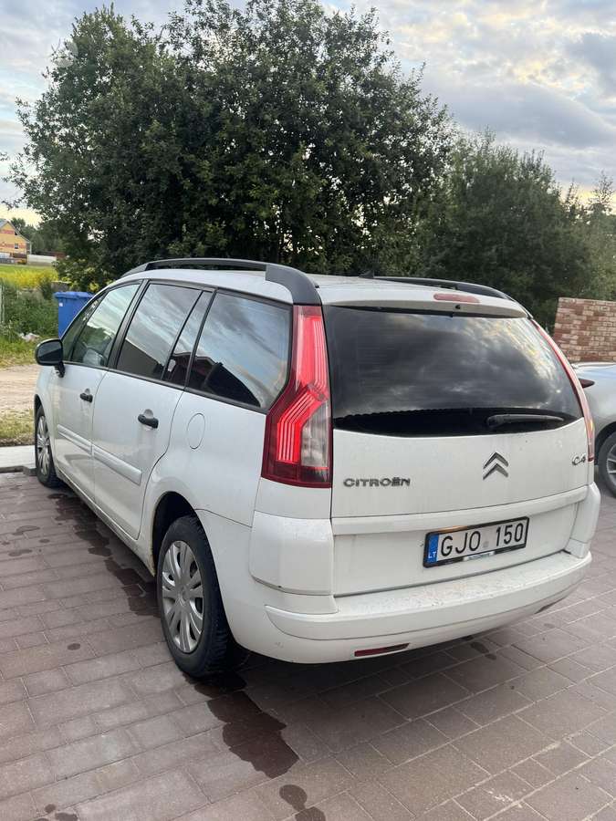 Citroen Grand 2010 — photo 5
