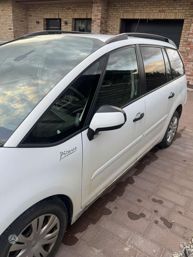 Citroen Grand 2010 — photo 6