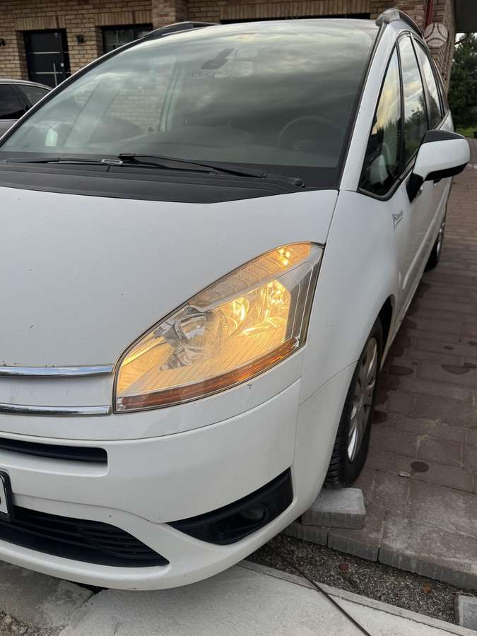 Citroen Grand 2010 — photo 8