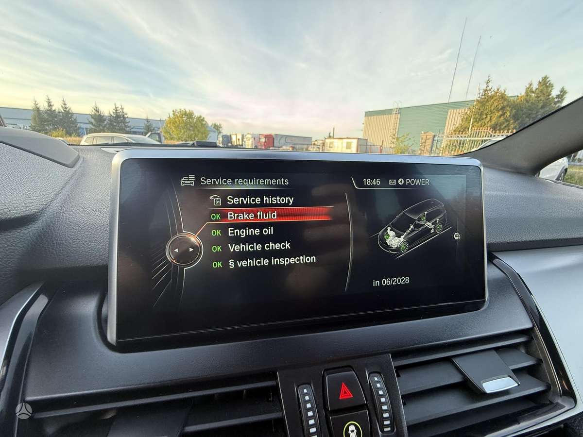 BMW 220 2015 — photo 18