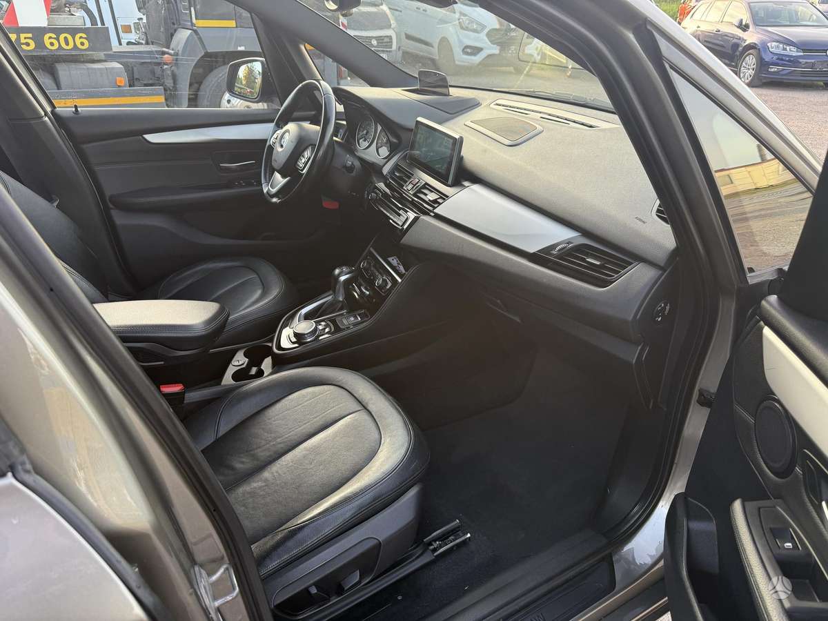BMW 220 2015 — photo 7