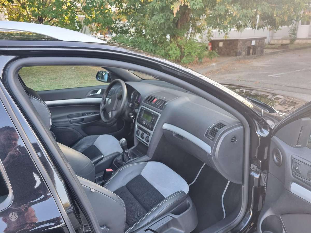 Skoda Octavia 2009 — photo 10