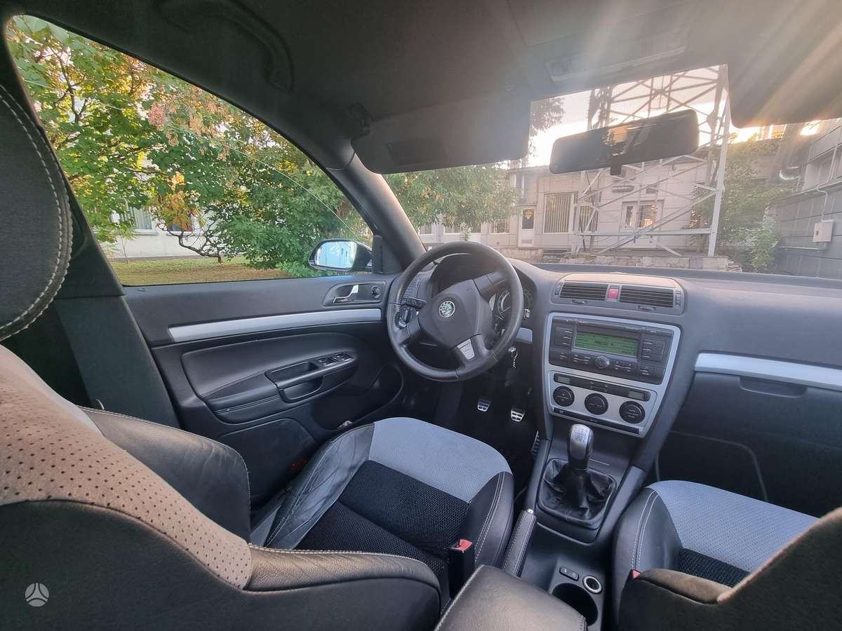 Skoda Octavia 2009 — photo 9