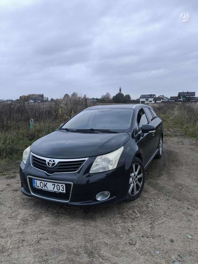 Toyota Avensis 2009 — авто для ЗСУ з Європи