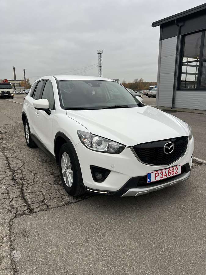 Mazda CX-5 2012 — салон