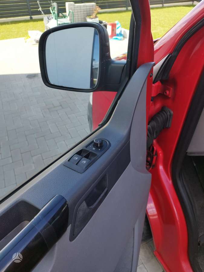 Volkswagen Transporter 2007 — photo 8