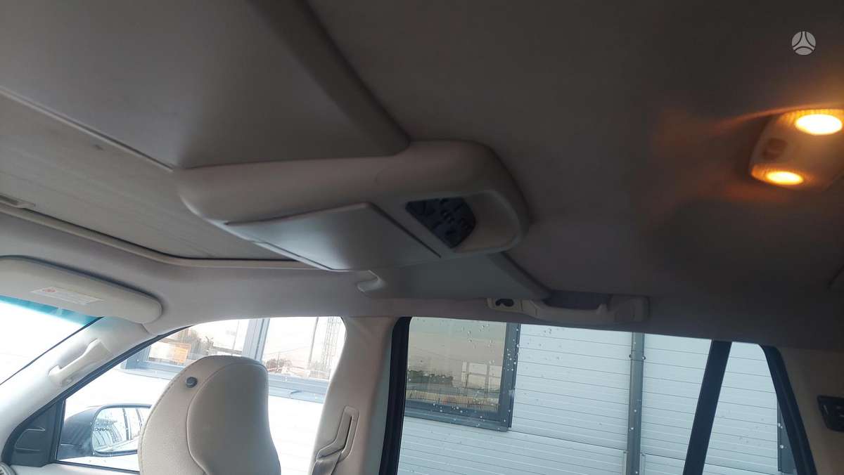 Volvo XC90 2004 — photo 10