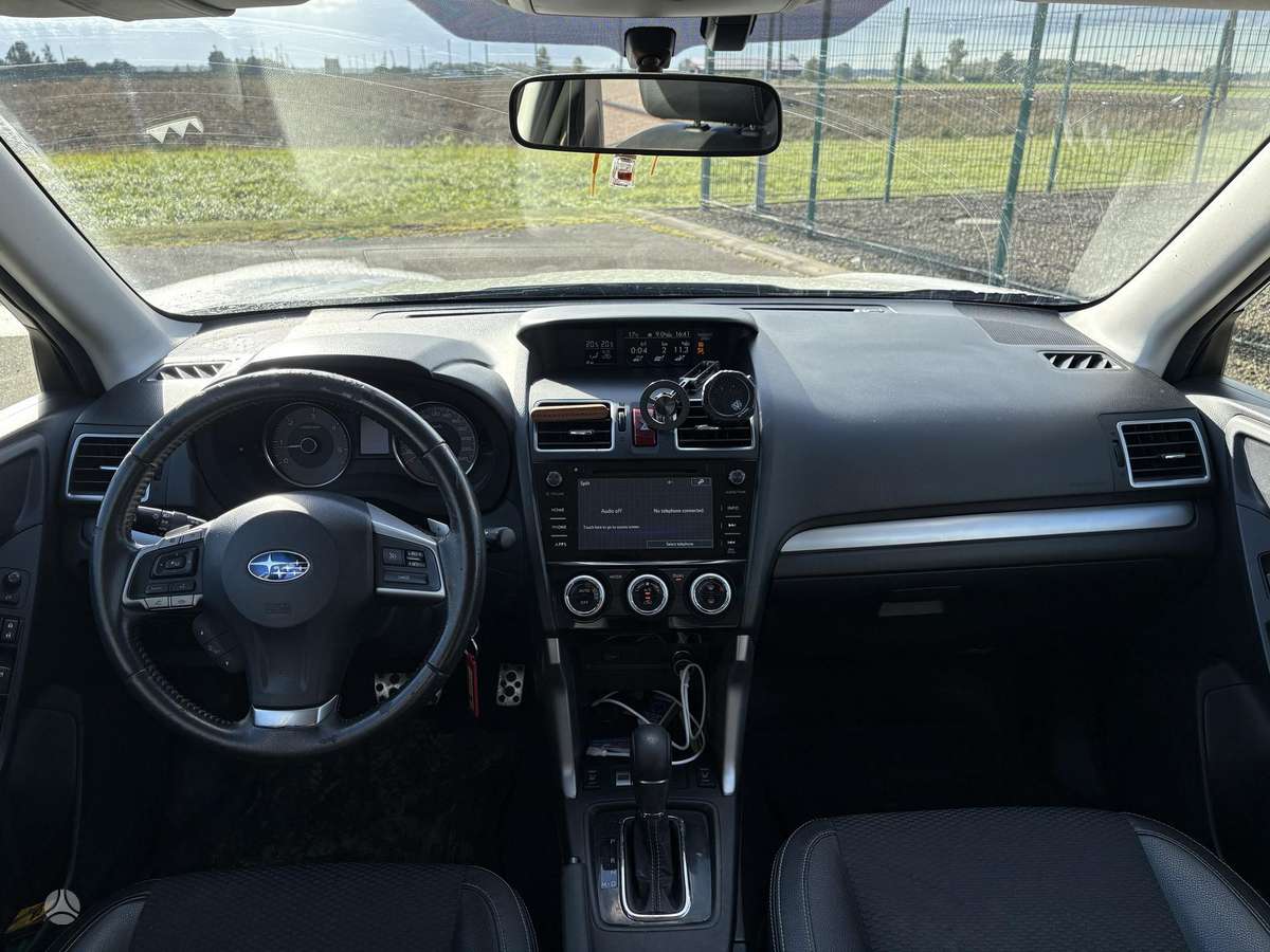 Subaru Forester 2015 — фото 8