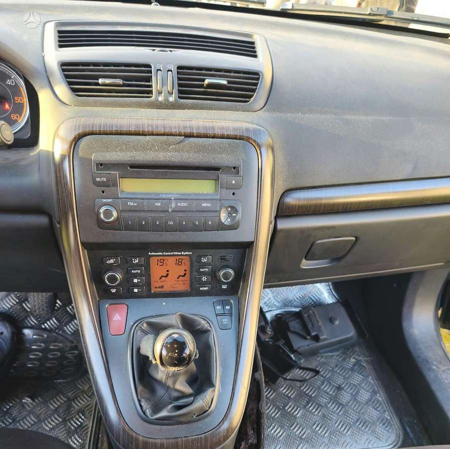 Fiat Croma 2008 — фото 10