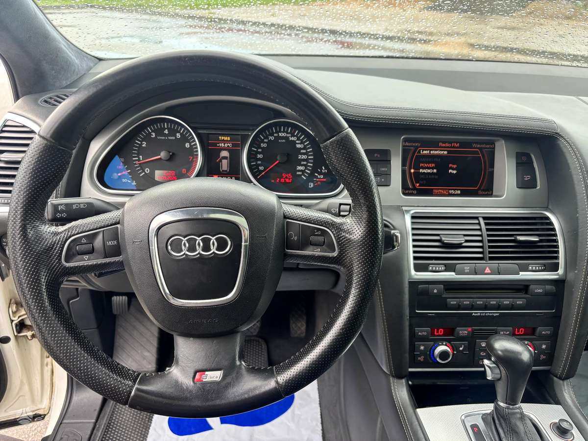 Audi Q7 2007 — photo 12