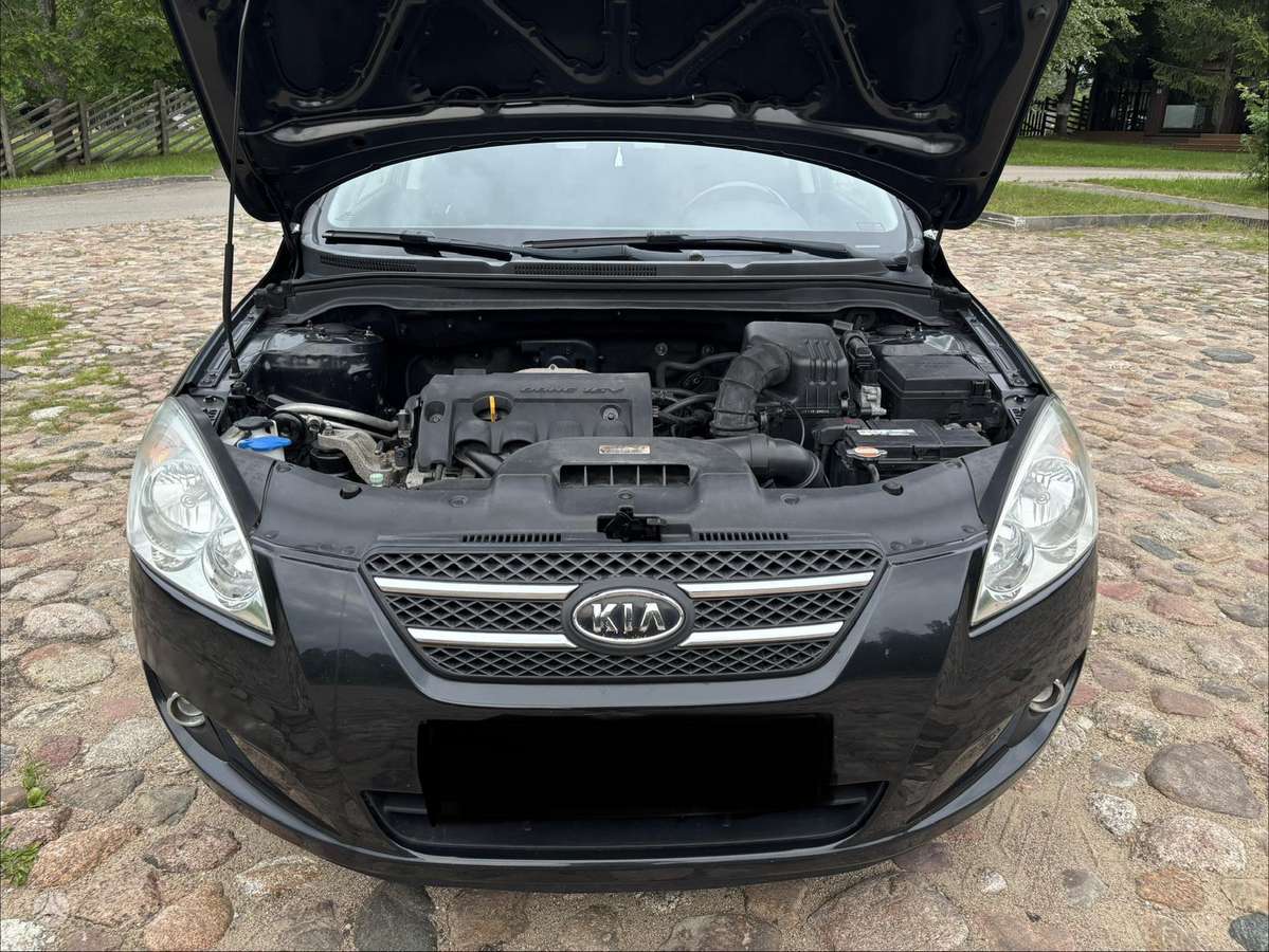 Kia Ceed 2009 — photo 11