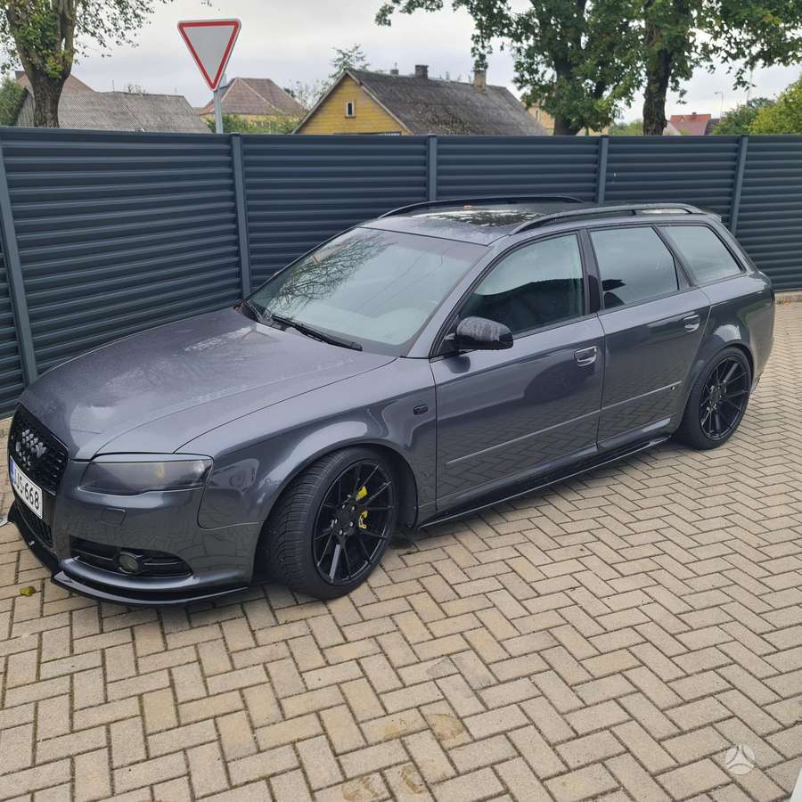 Audi A4 2005 — двигун 3000 cm³, 204 HP (150kW)