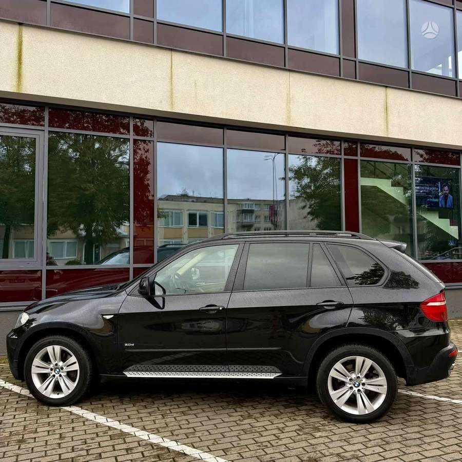 BMW X5 2008 — engine 2993 cm³, 235 HP (173kW)