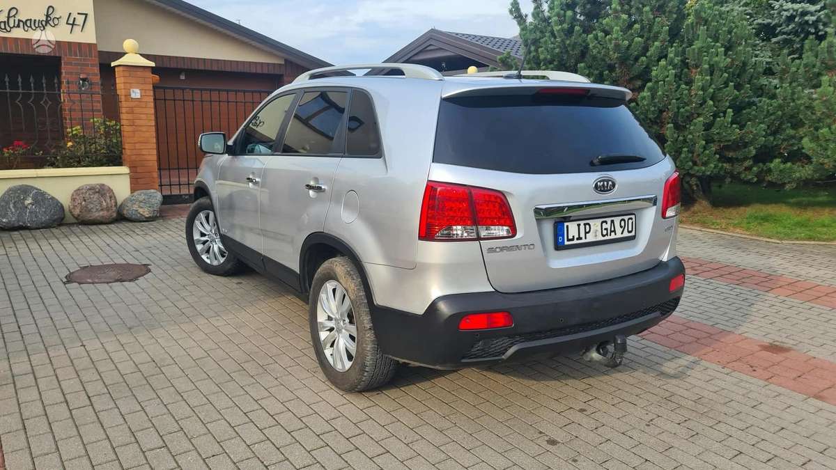 Kia Sorento 2012 — photo 5
