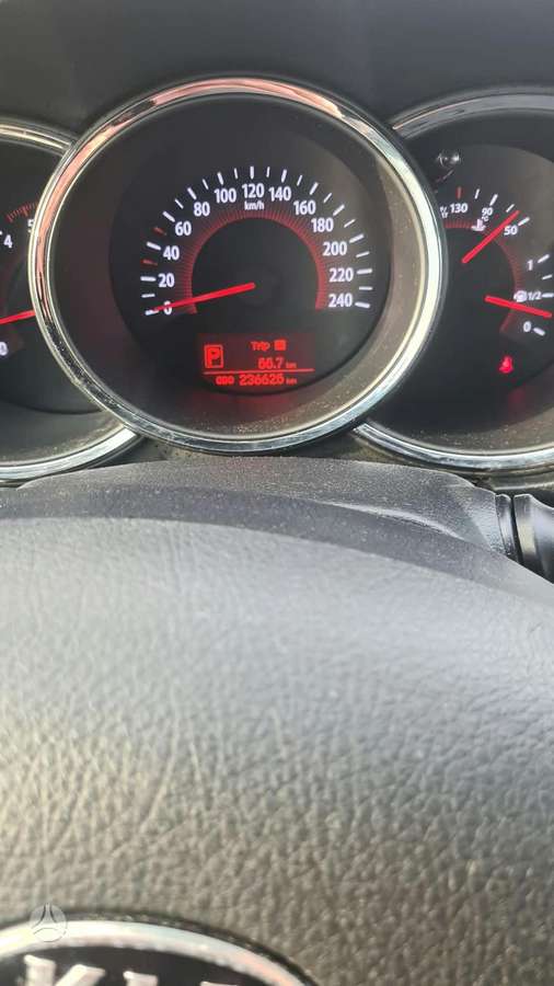 Kia Sorento 2012 — photo 7