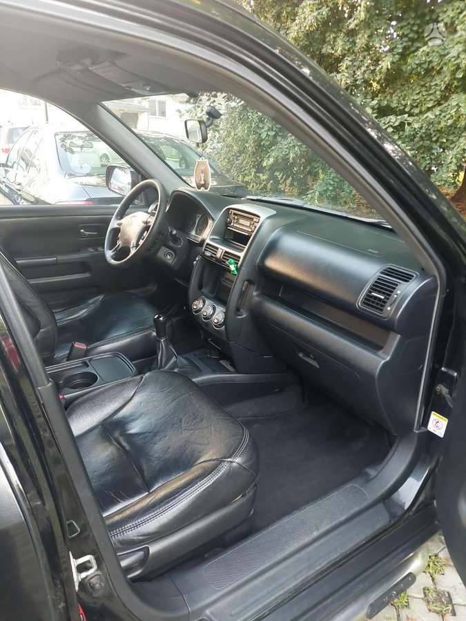 Honda CR-V 2005 — photo 9