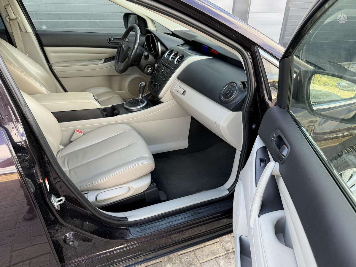 Mazda CX-7 2010 — photo 12
