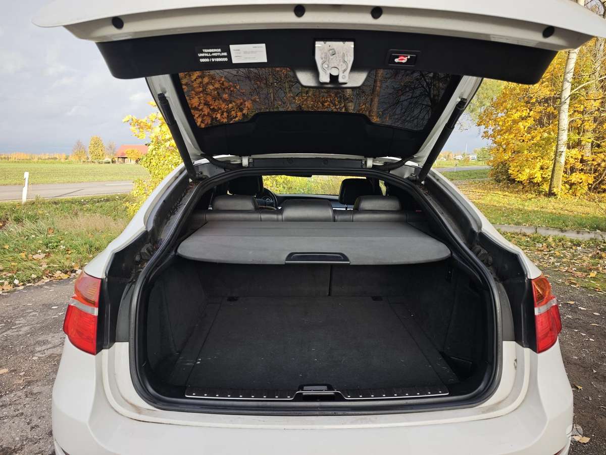 BMW X6 2011 — photo 10
