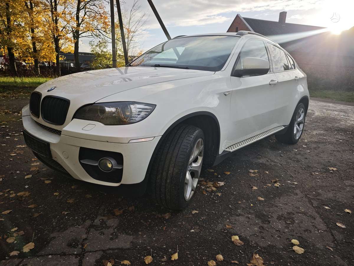 BMW X6 2011 — photo 16