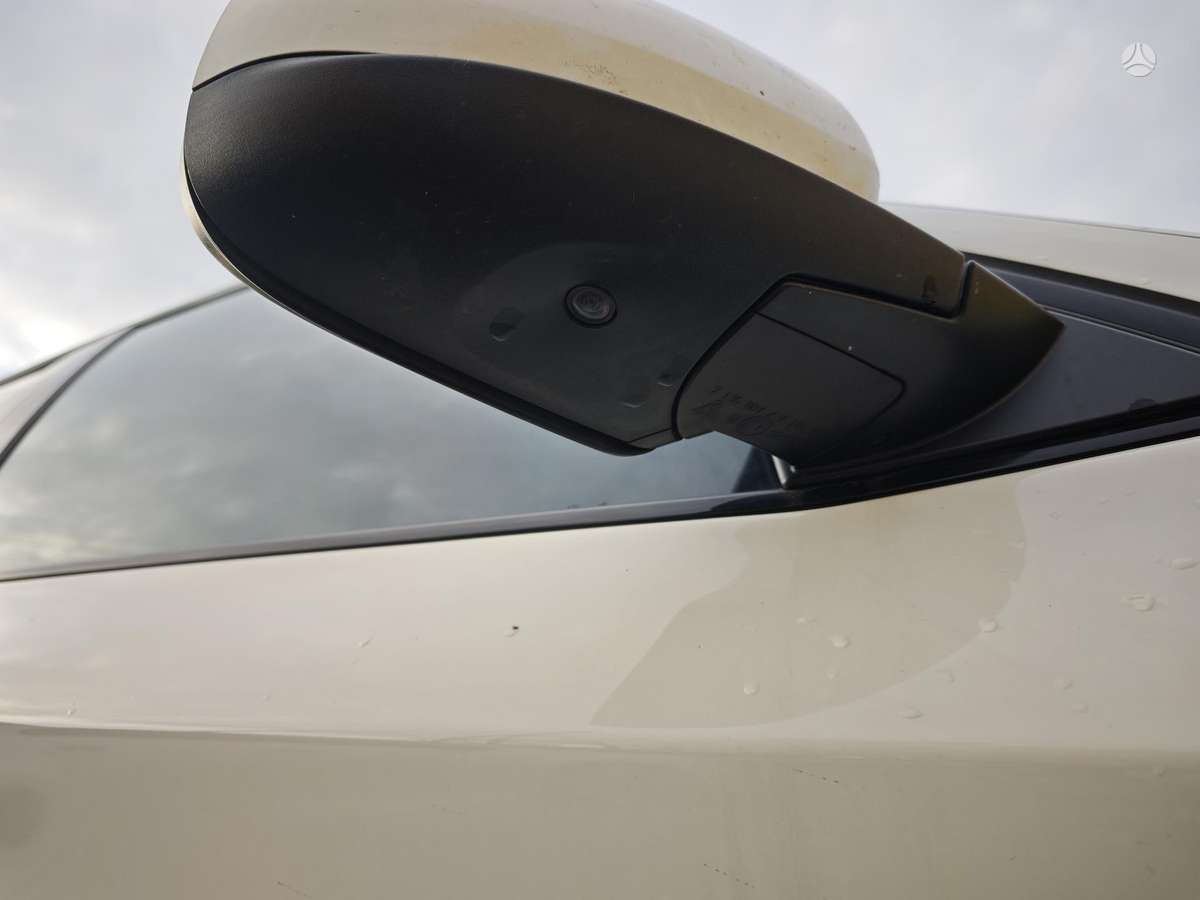 BMW X6 2011 — photo 9