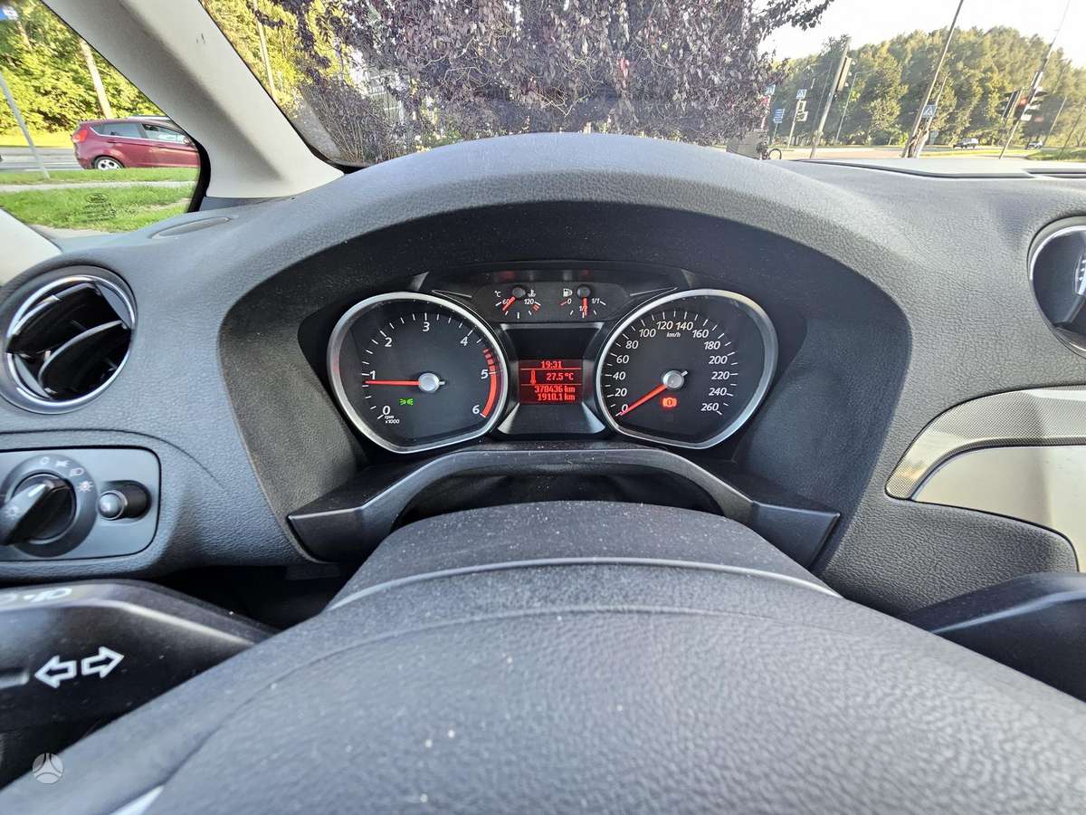Ford Galaxy 2007 — photo 9