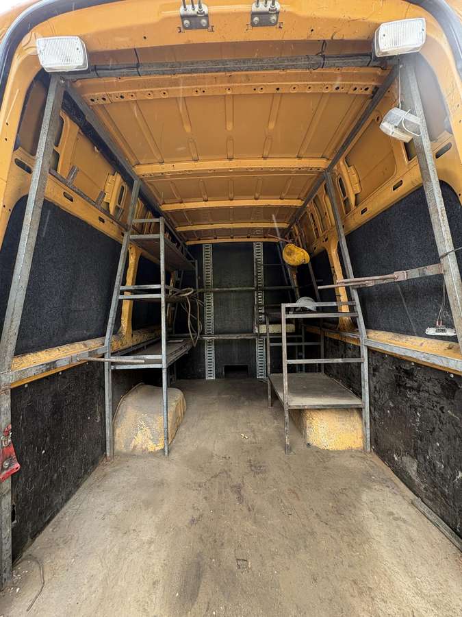 Mercedes-Benz Sprinter 2007 — photo 16