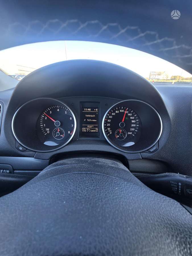 Volkswagen Golf 2012 — photo 9