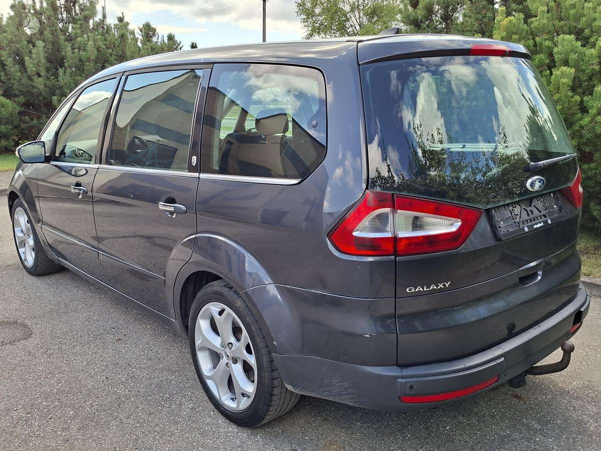 Ford Galaxy 2008 — interior