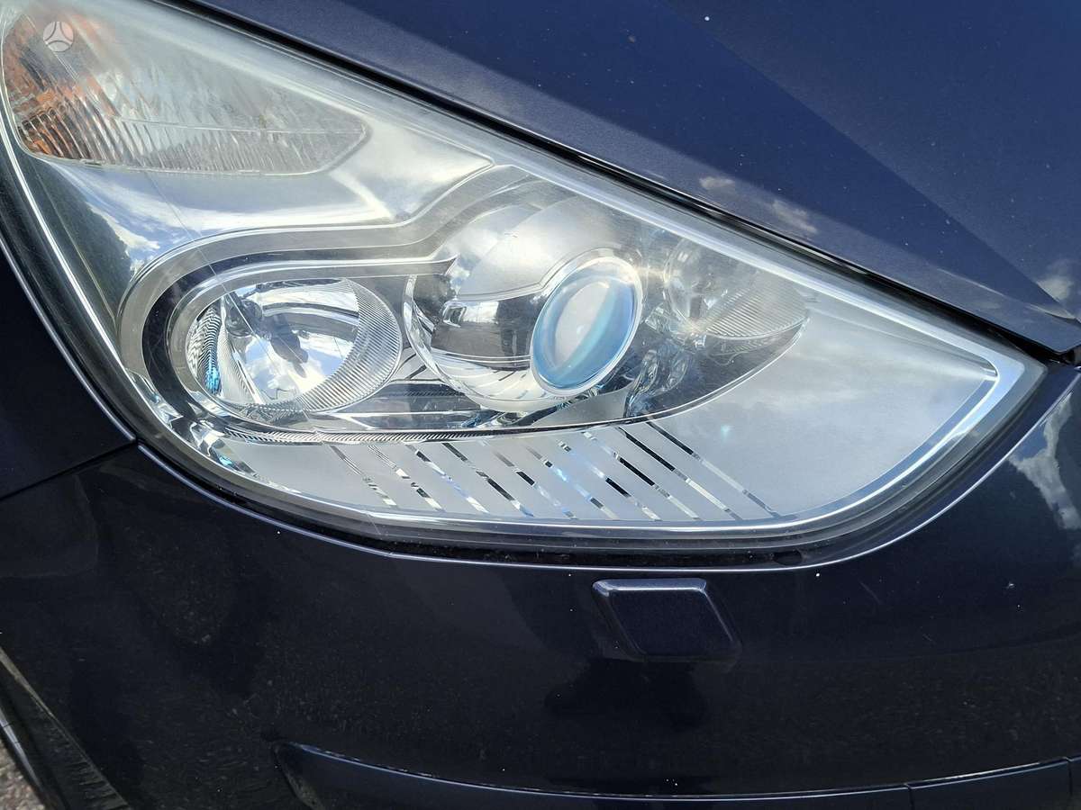 Ford Galaxy 2008 — photo 6