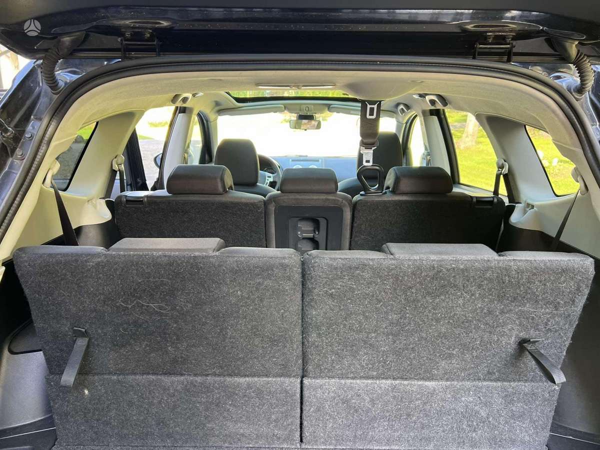 Nissan Qashqai+2 2012 — photo 11