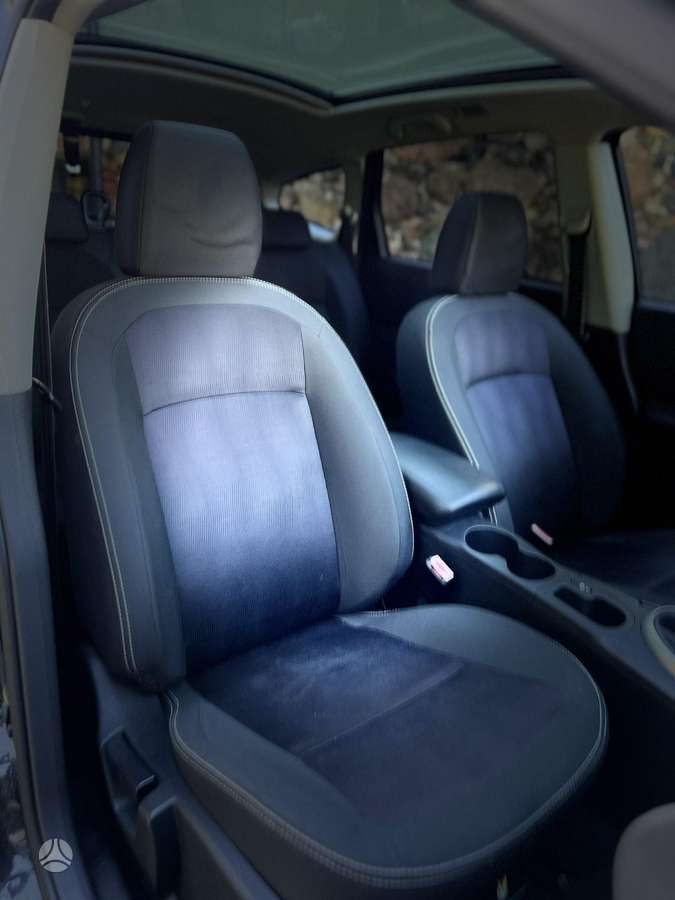 Nissan Qashqai+2 2012 — photo 12