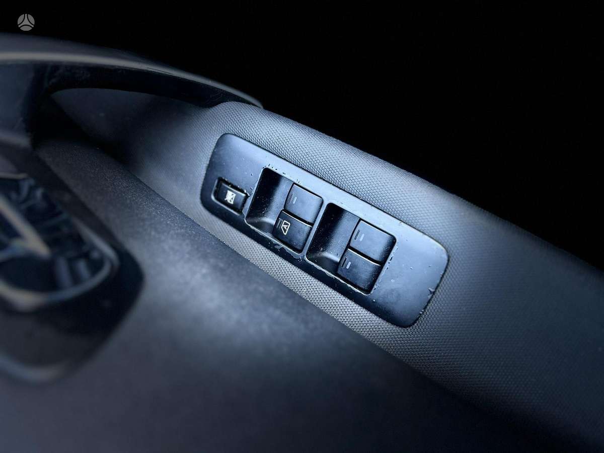 Nissan Qashqai+2 2012 — photo 17