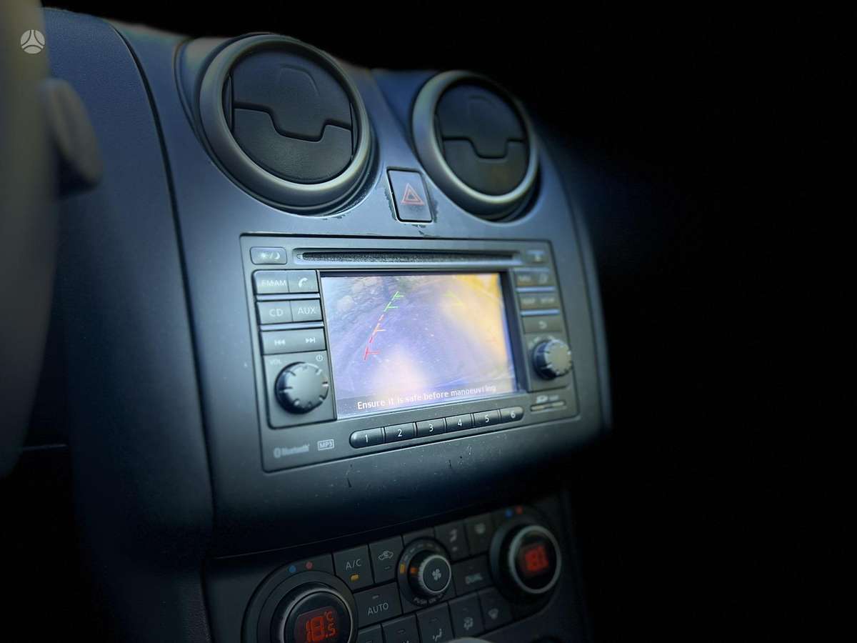 Nissan Qashqai+2 2012 — photo 9