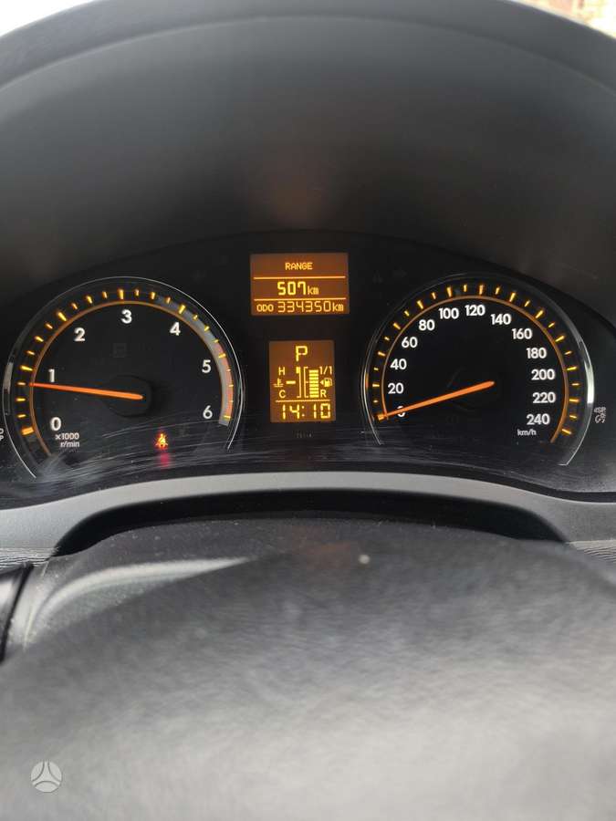 Toyota Avensis 2009 — photo 6