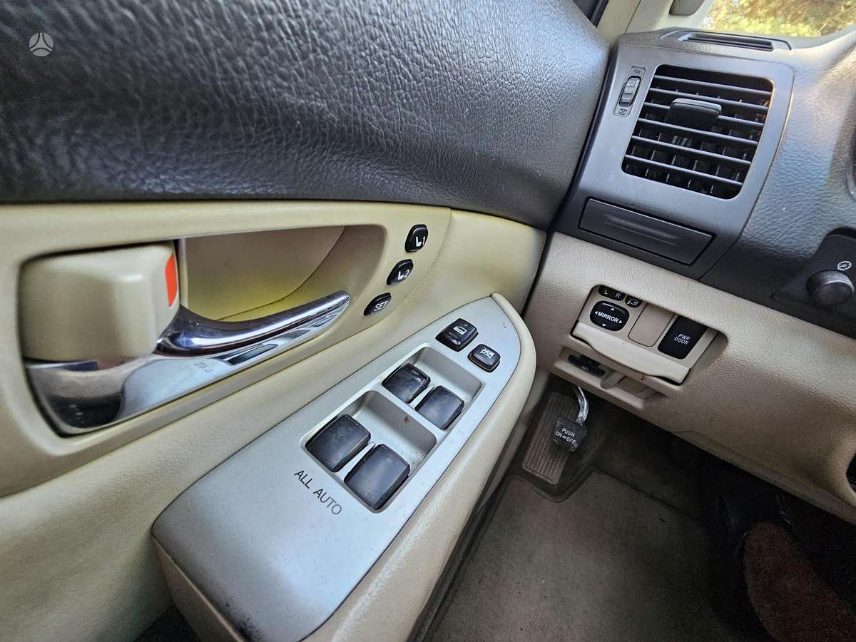 Lexus RX 2006 — photo 25