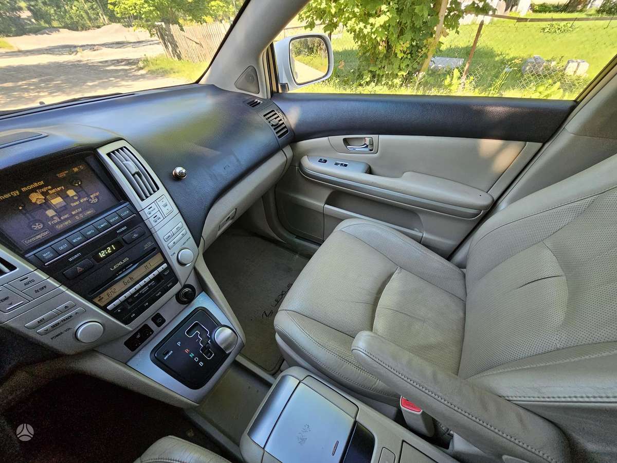 Lexus RX 2006 — photo 26