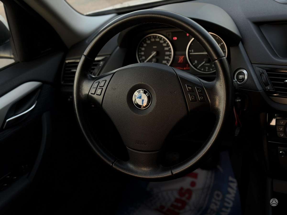 BMW X1 2013 — photo 21