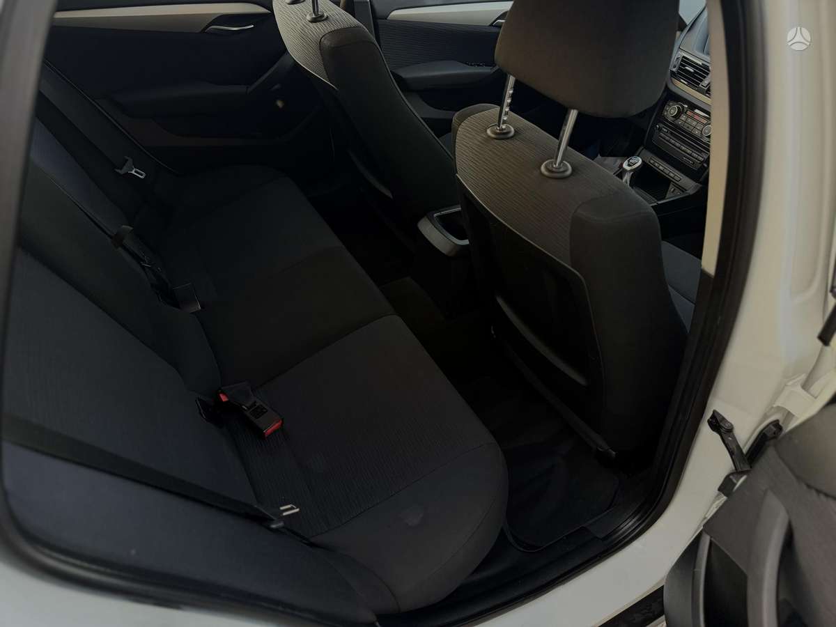 BMW X1 2013 — photo 22