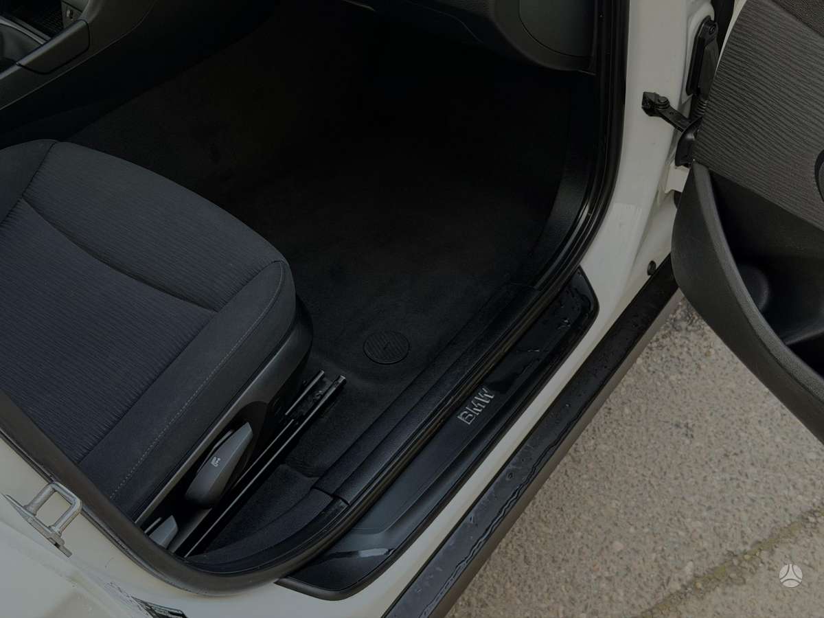 BMW X1 2013 — photo 24