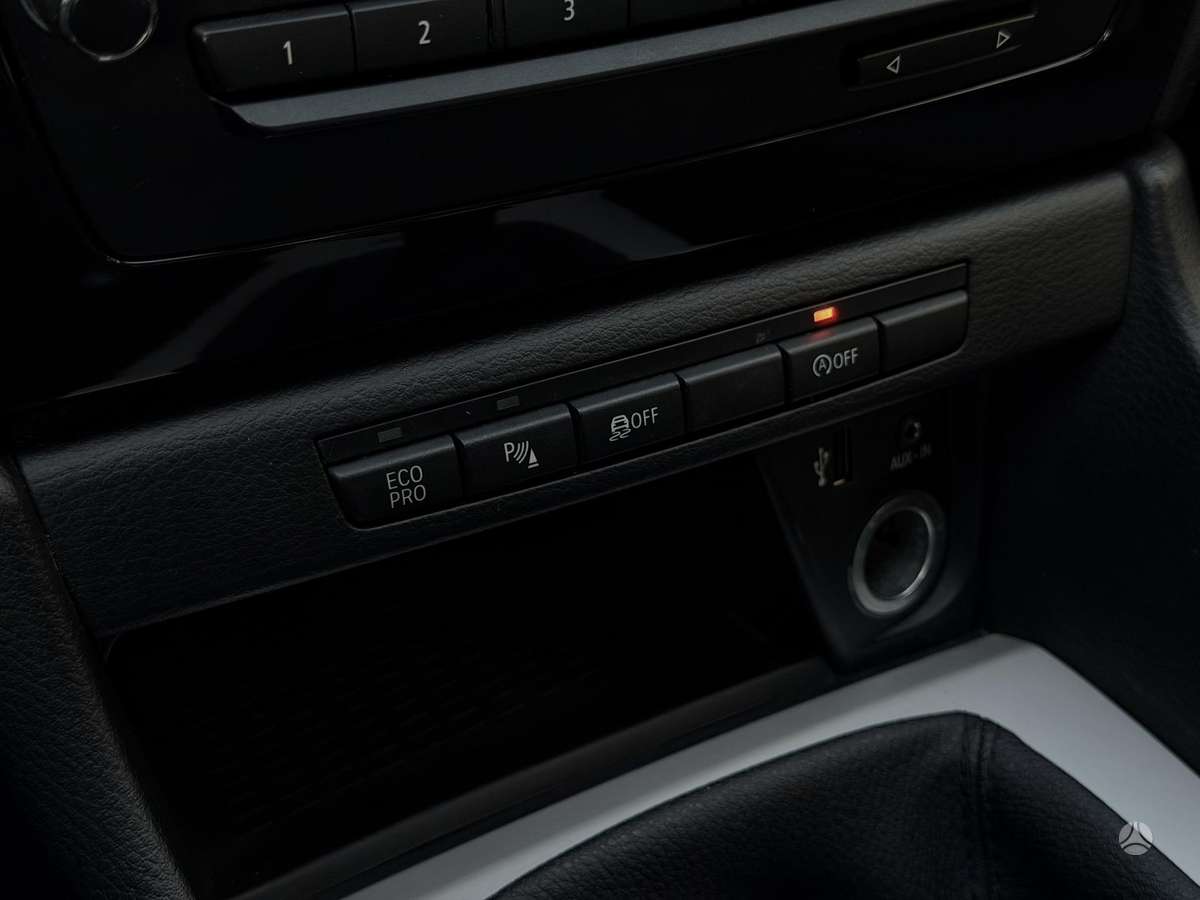 BMW X1 2013 — photo 27
