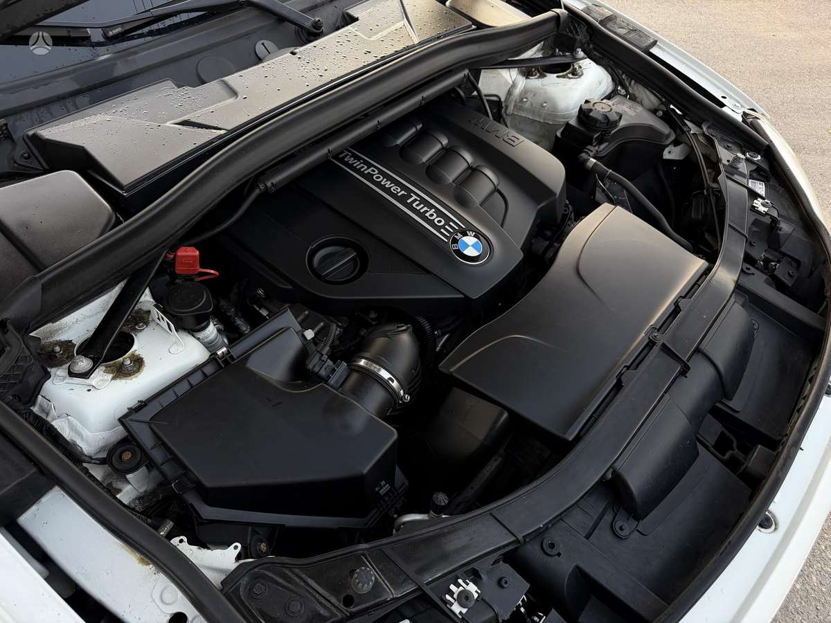 BMW X1 2013 — photo 39