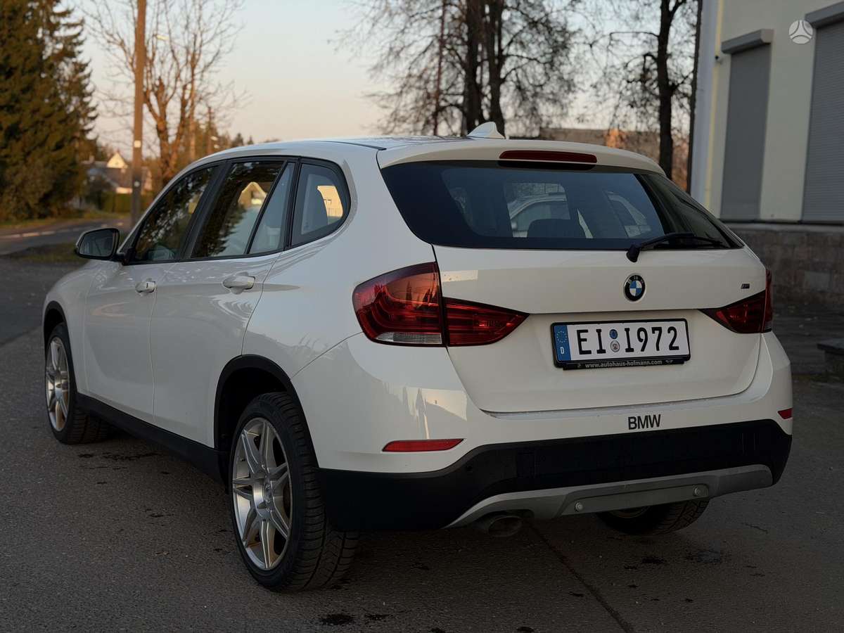 BMW X1 2013 — engine 1995 cm³, 143 HP (105kW)