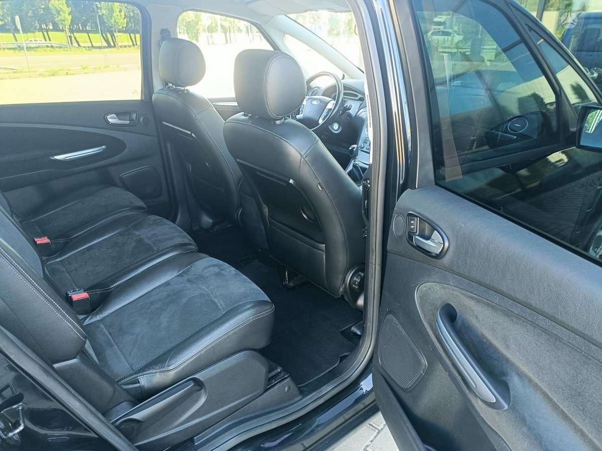 Ford S-MAX 2008 — photo 19