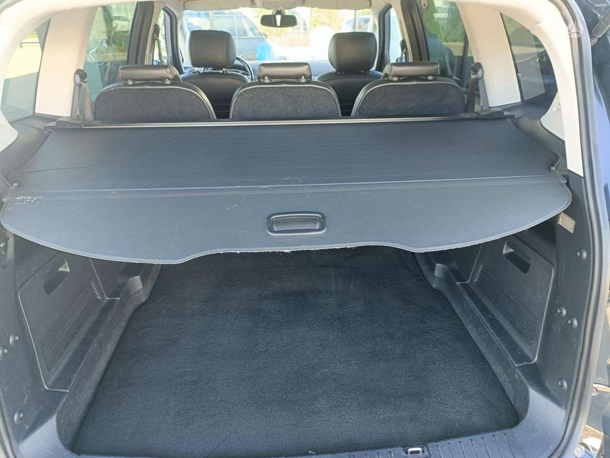 Ford S-MAX 2008 — photo 21