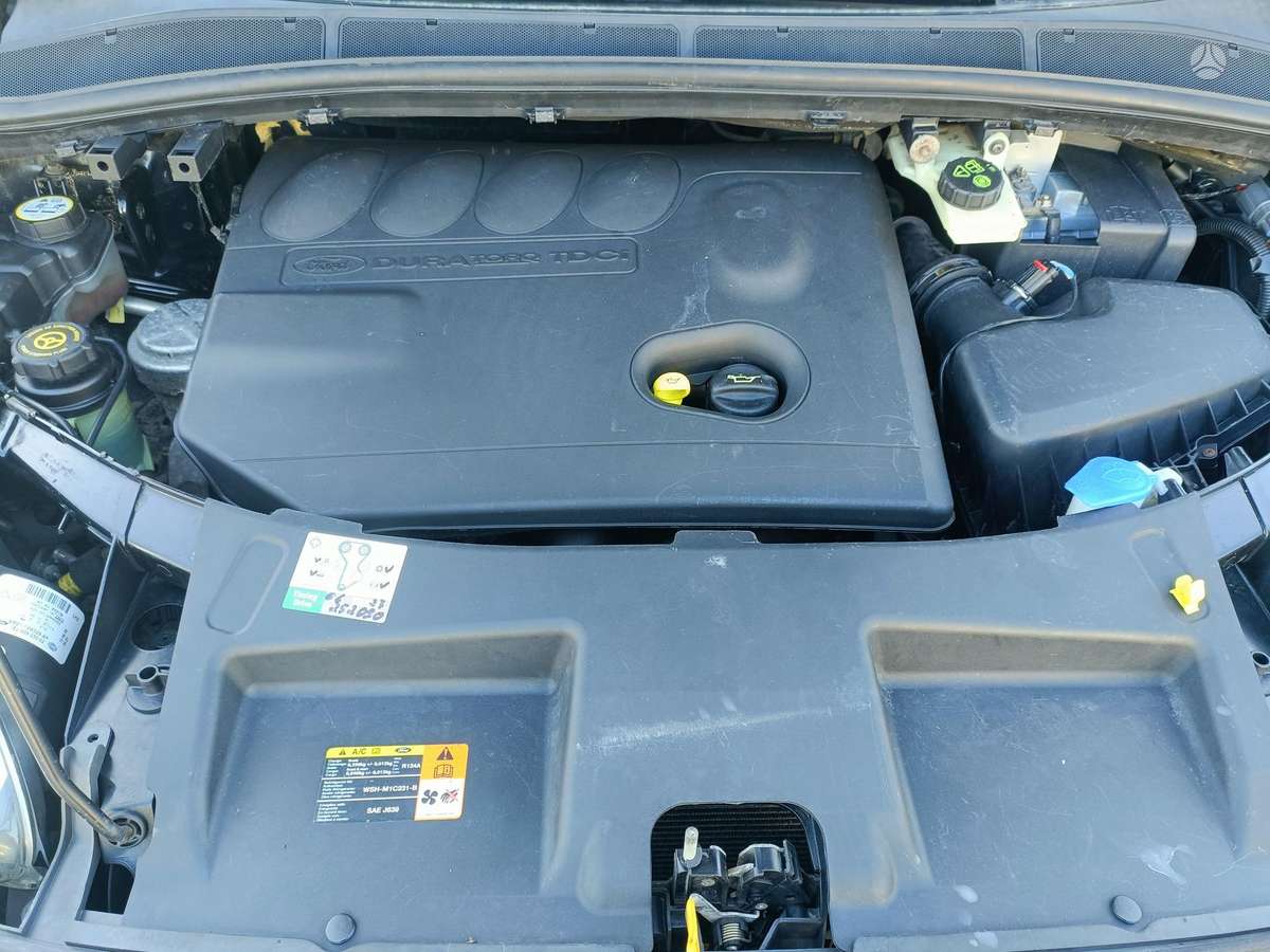 Ford S-MAX 2008 — photo 27