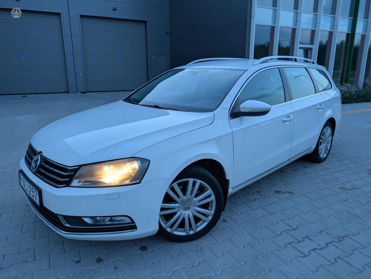 Volkswagen Passat 2012 — photo 8