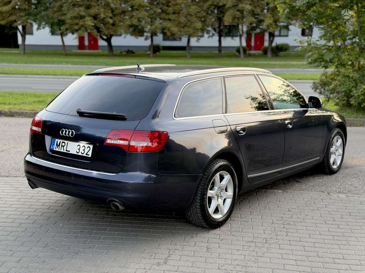 Audi A6 2011 — interior