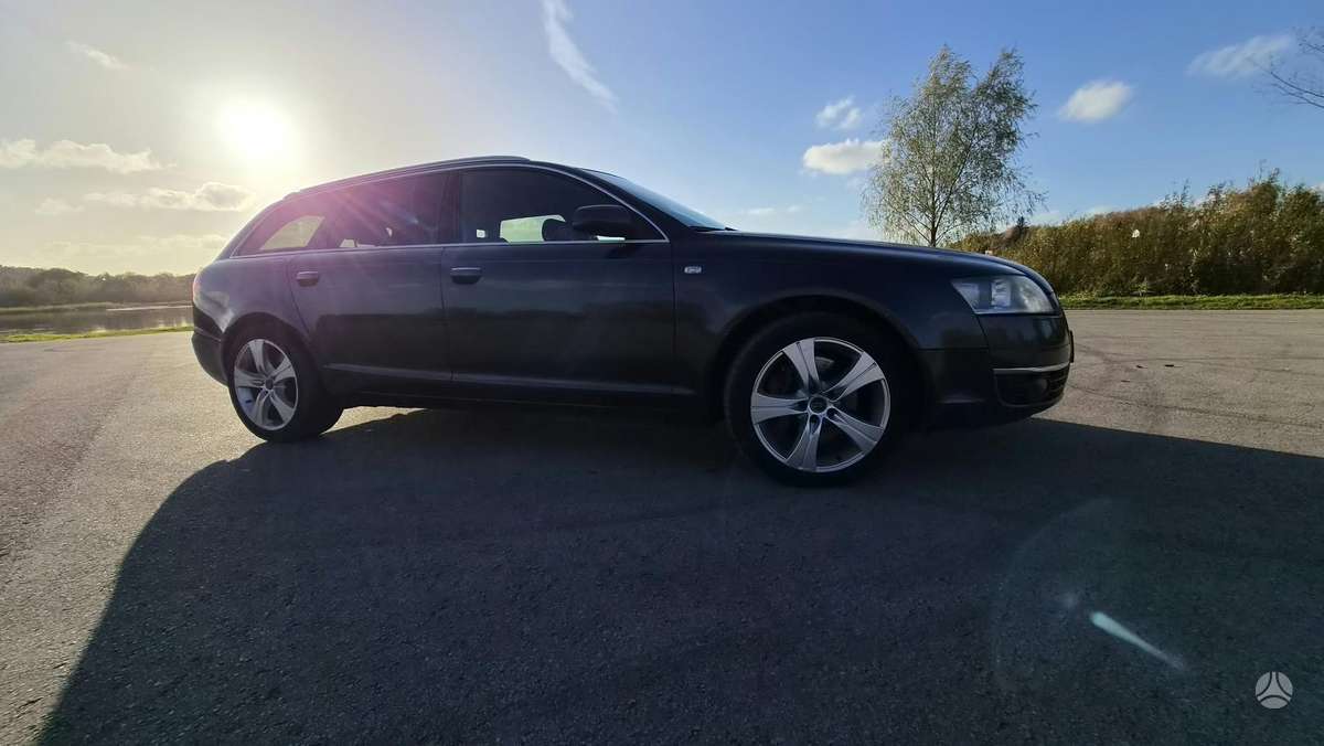 Audi A6 2006 — interior